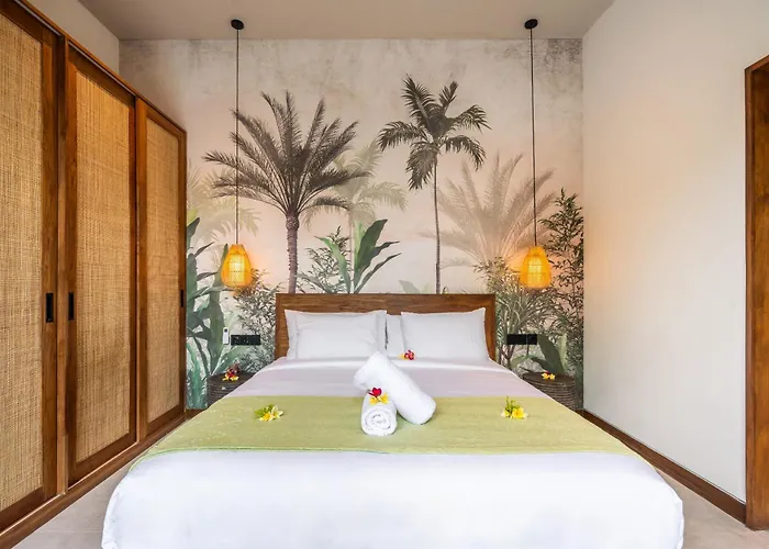 Curvea, * Uluwatu