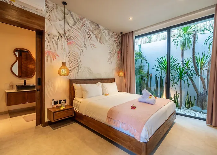 Curvea, Villa Uluwatu